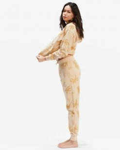 BILLABONG At Last Floral Sweatpants SANDCASTLE -Women Clothing Shop abjnp00152 billabongw tgb0 sd1