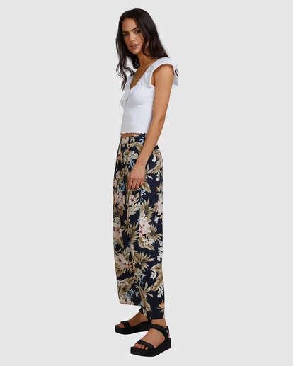 BILLABONG Tropicool Wide-Leg Floral Pants OFF BLACK 2 BILLABONG Tropicool Wide-Leg Floral Pants OFF BLACK - Image 2