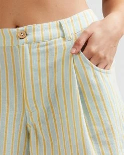 BILLABONG Candy Cuff Shorts PASTEL BLUE -Women Clothing Shop abjns00161 billabongw beh0 dtl1
