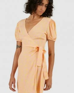 BILLABONG Hot Tropics Wrap Mini Dress MELON FADE -Women Clothing Shop abjwd00413 billabongw mfd dtl2