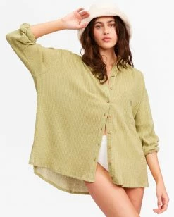 BILLABONG In The Tide Striped Button-Down Shirt SALT CRYSTAL 9 BILLABONG In The Tide Striped Button-Down Shirt SALT CRYSTAL -Women Clothing Shop abjwt00248 billabongw avo frt1
