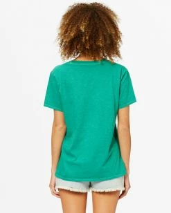 BILLABONG Go Your Own Way Overdyed Boyfriend T-Shirt EMERALD 5 BILLABONG Go Your Own Way Overdyed Boyfriend T-Shirt EMERALD -Women Clothing Shop abjzt00384 billabongw eme bck1