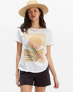 BILLABONG Touch The Sky Boyfriend T-Shirt SALT CRYSTAL