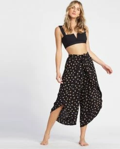BILLABONG Capri Skies High-Waist Pants BLACK