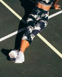 BILLABONG Night Sesh Capri Legging BLACK PEBBLE