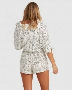 BILLABONG Sandstorm Elastic Shorts CREAM 7 BILLABONG Sandstorm Elastic Shorts CREAM -Women Clothing Shop ubjns00114 billabongw crm bck1